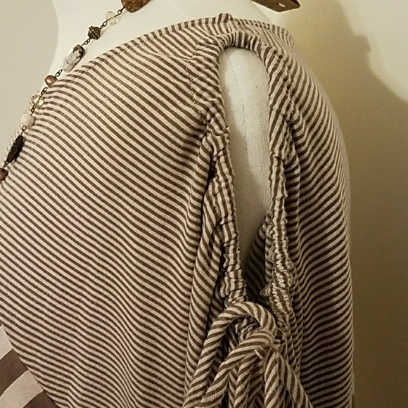 Unique Striped Tunic in Brown & Cream - Picture 6 of 8